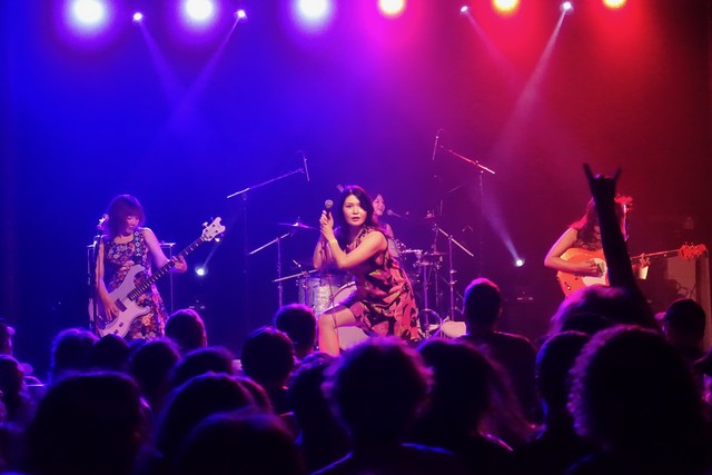 This show just started ripping right away