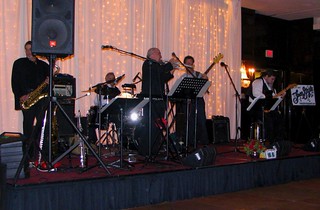 Freestyle Wedding Band