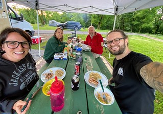 Covid-19 - Camp dinner