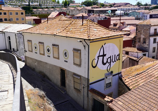 Agua