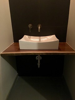 1/2 bath sink: plumbed