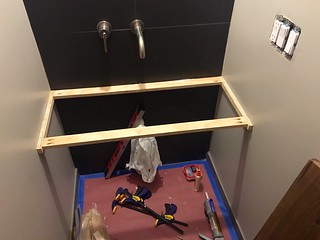 Floating slab support