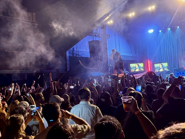 Prof on the lake mat