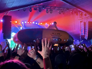 Shows - Bongo Bouncer Crowd Surfin