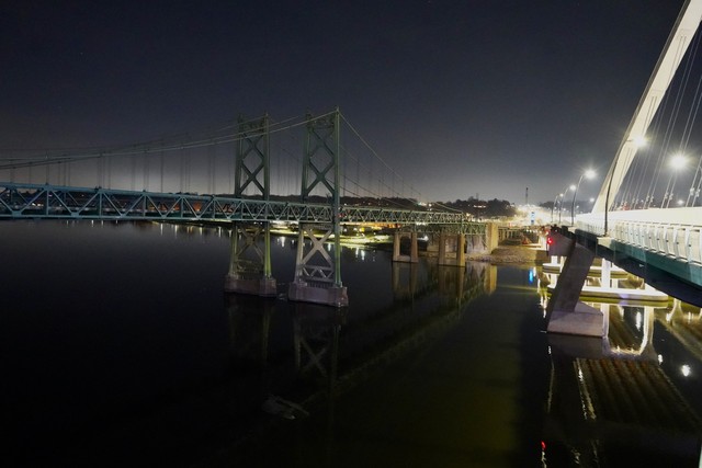 We're about to try to get onto the old i-74 bridge right over there