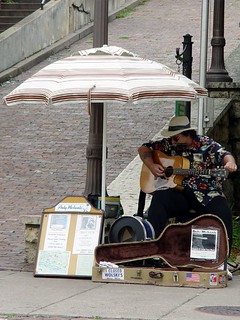 Music - Andy Michaels playing music in Galena