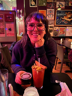 We drove straight to handlebar for some food and a bloody hammer