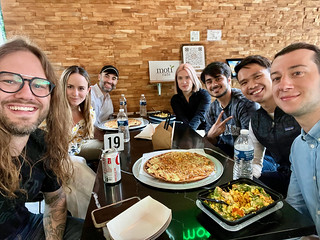 Paula Montojo Torrente - Ramen folks go to lunch!