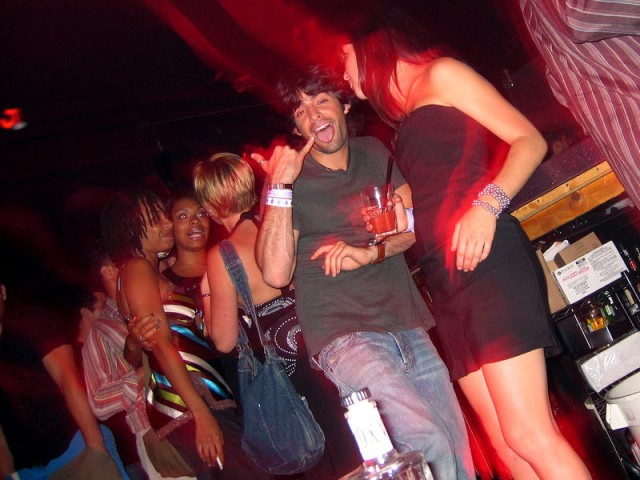 Minnisphone or Hang Loose?