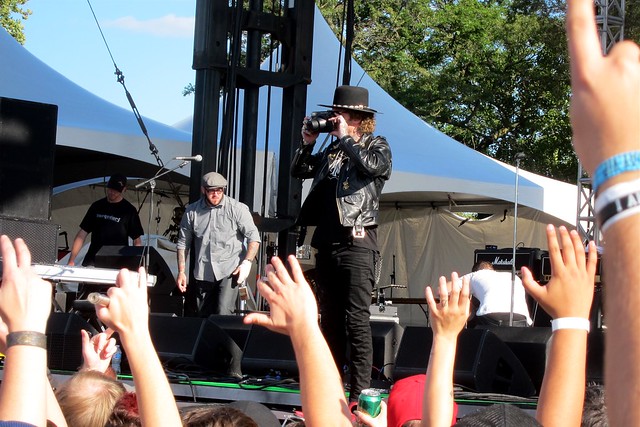 Klever takin some polaroids for the crowd