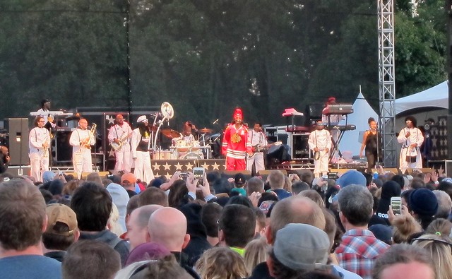 Bootsy Collins reppin the blackhawks