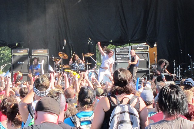 Andrew WK Brings the party