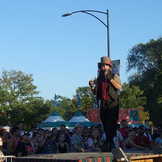 Bout to check out the sideshow