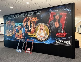 Art - This photoshop is bonkers