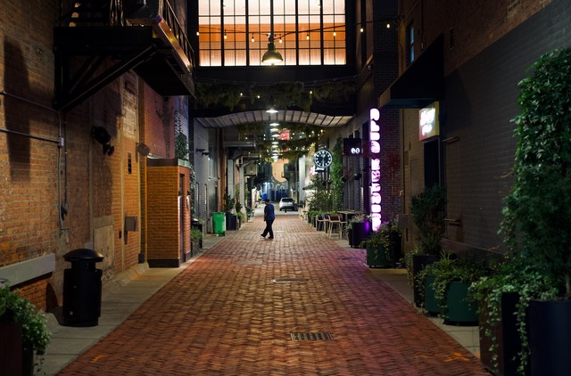 Detroit alleyways are very unsafe