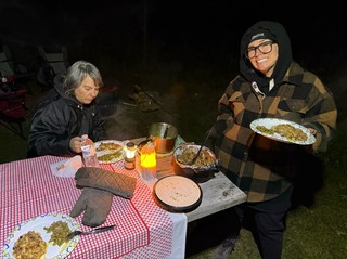 Chili mac and green beans