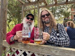 Travel - Holdin down the fort