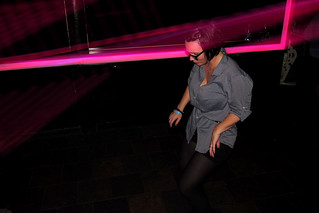 I be dancin with myself