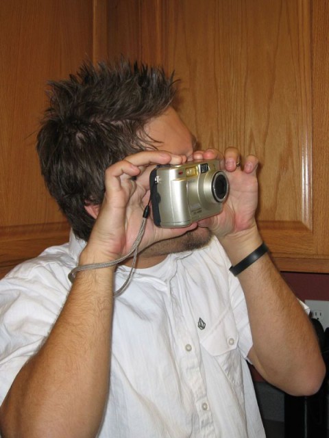 Trying out the first digital camera ever made