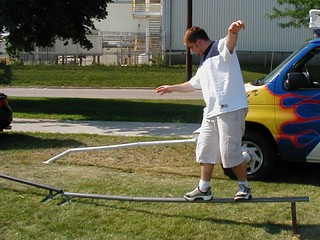 Kevi bustin a mizuo on the broadsides