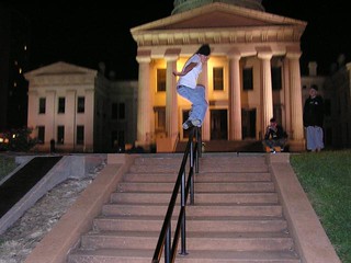 Saint Louis - Oliver bustin a Royale at the Saint Louis Capitol