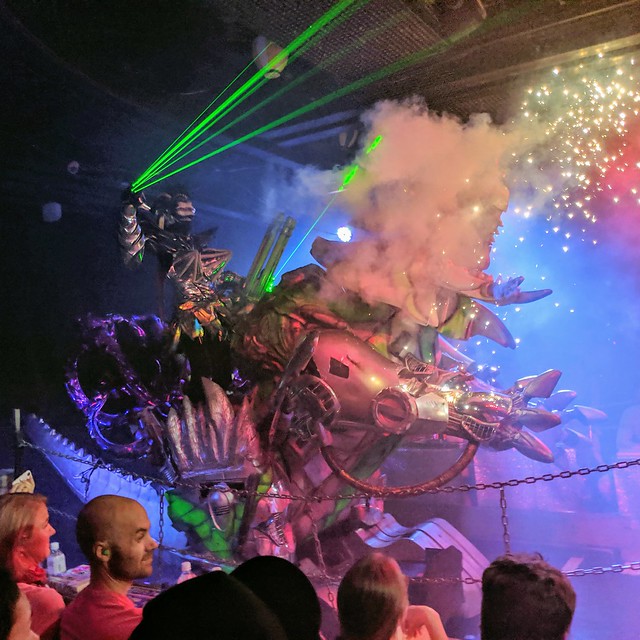 Robot triceratops stuff