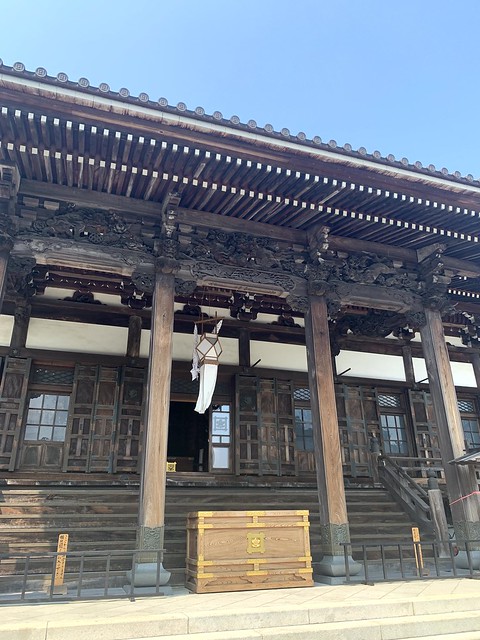 Outside the black dragon temple... wish we could've taken photos inside