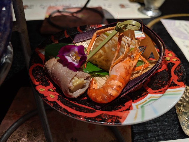 Shrimps, gelatin noodles, beef wrapped corn