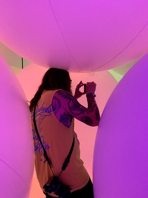 Walkin through the balls