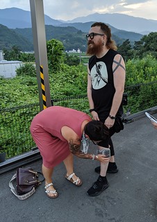 Harper Reed - Trying out Kari's bioness