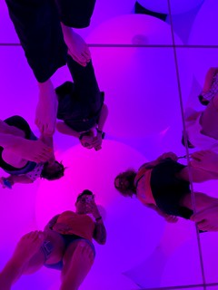 Art - More ball selfies