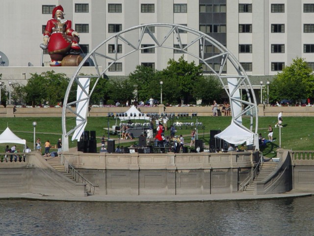 Captain Morgan and the Amphitheatre