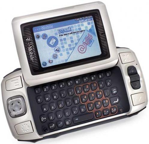 The Danger Hiptop Sidekick II (open)