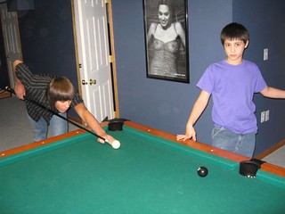 Anthony Terronez - Shooting pool