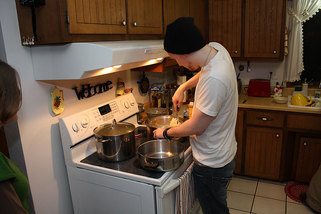Vic Mashing Potatoes