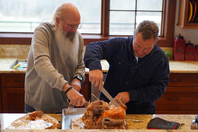 Tryin to get that wing off