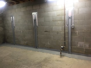 Braced basement wall