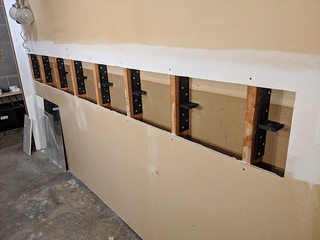 Maybe a bit of overkill on the floating bar brackets, heh