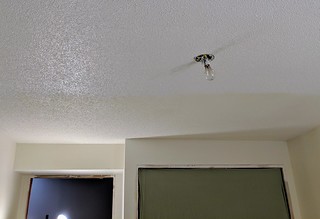 Makin the ceiling white