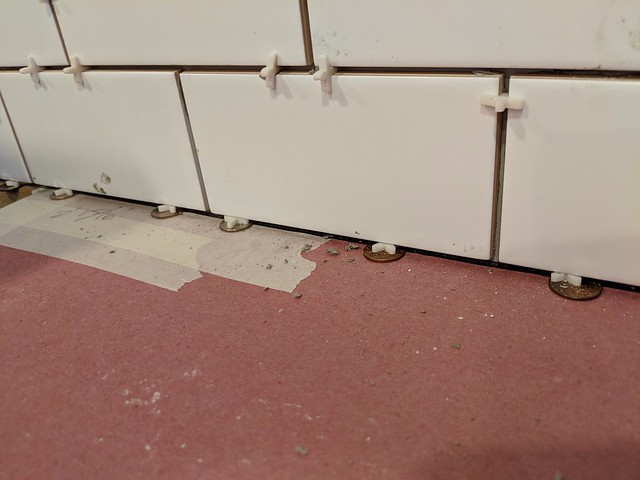 Artie pro tips: dimes n pennies make great leveling tools