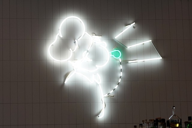 Clyde's Neon