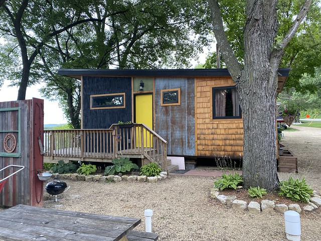 Look at this little place