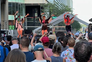 80/35 - Haiku Hands!