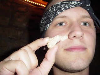 Dress Up - 3 nutted peanut