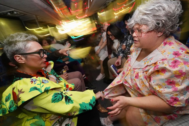 Rippin that muumuu open