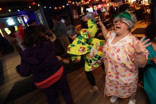 Dress Up - Girl dance party