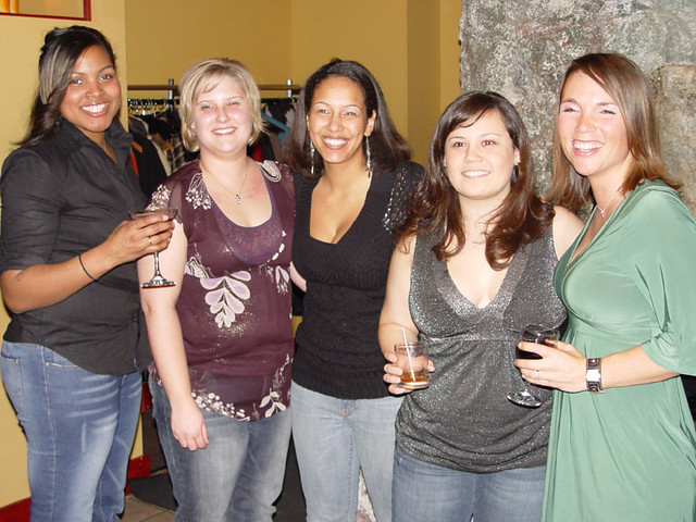 Nikki, Stacy, Drea, Tia, and Kari at Taki