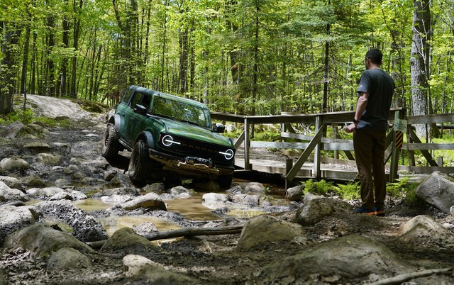 Elizabeth takes the Boulder Bridge