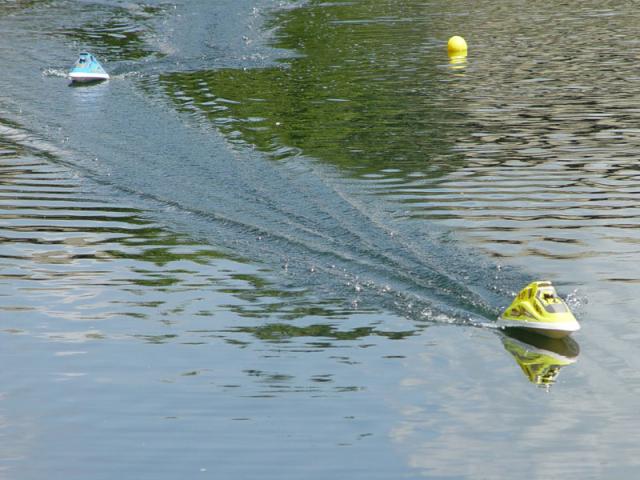 Small RC boat at the Regatta