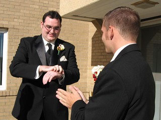 Wedding - The "should I stay or run" coin toss